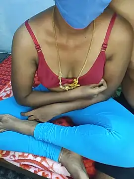 Snapshot of sweet_saranya chatting on July 30, 2026, 4:44 am sweet saranya online show from July 30, 2026, 4:44 am