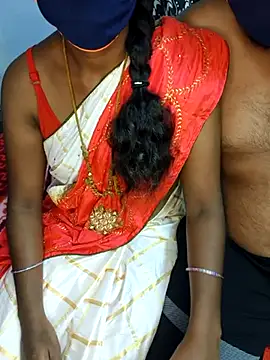 Snapshot of sweet_saranya chatting on August 6, 2026, 5:42 am sweet saranya online show from August 6, 2026, 5:42 am