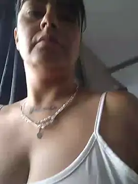 Snapshot of Juanita6908 chatting on August 8, 2026, 2:19 pm Juanita6908 online show from August 8, 2026, 2:19 pm