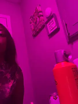Snapshot of barbiethebody chatting on June 17, 2026, 3:20 am barbiethebody online show from June 17, 2026, 3:20 am