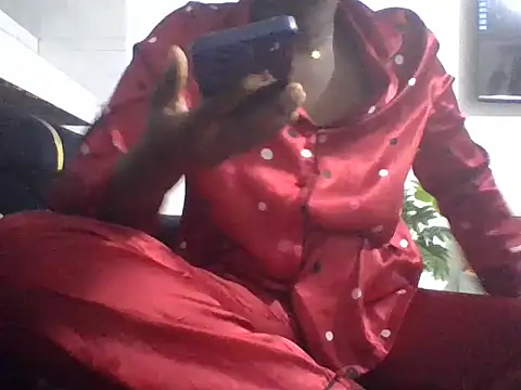Snapshot of Amara254 chatting on June 24, 2026, 7:35 pm Amara254 online show from June 24, 2026, 7:35 pm