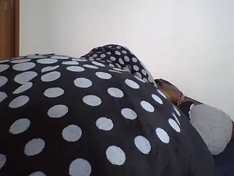 Snapshot of Amara254 chatting on July 7, 2026, 6:27 am Amara254 online show from July 7, 2026, 6:27 am
