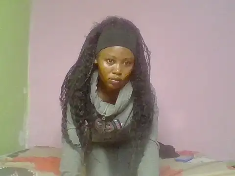 Snapshot of cute_bee chatting on June 30, 2026, 2:23 am cute bee online show from June 30, 2026, 2:23 am
