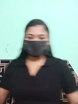 Snapshot of Sweathatamil chatting on June 14, 2026, 3:47 pm Sweathatamil online show from June 14, 2026, 3:47 pm