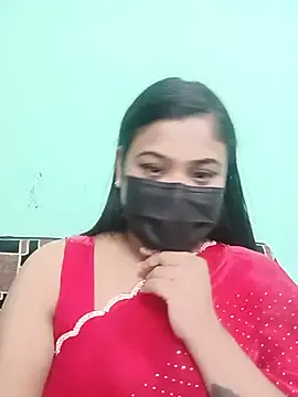 Snapshot of Sweathatamil chatting on July 17, 2026, 5:40 pm Sweathatamil online show from July 17, 2026, 5:40 pm