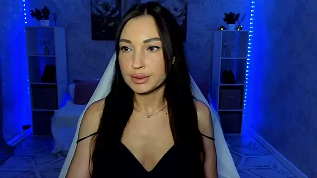 Snapshot of NikoleMills chatting on July 11, 2026, 6:05 am NikoleMills online show from July 11, 2026, 6:05 am