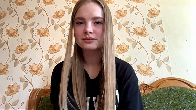 Snapshot of ArethaSchlauch chatting on June 10, 2026, 2:27 pm ArethaSchlauch online show from June 10, 2026, 2:27 pm