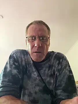 Snapshot of Greg0ri73 chatting on August 5, 2026, 3:26 pm Greg0ri73 online show from August 5, 2026, 3:26 pm