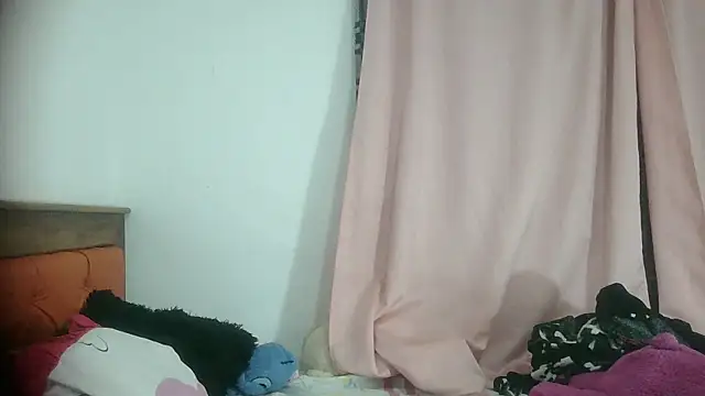 Snapshot of lapelichurca chatting on July 1, 2026, 7:54 am lapelichurca online show from July 1, 2026, 7:54 am