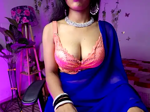 Snapshot of Sizzling_queen69 chatting on July 24, 2026, 2:59 pm Sizzling queen69 online show from July 24, 2026, 2:59 pm