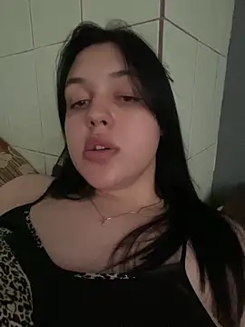 Snapshot of Bettie_Toni chatting on June 10, 2026, 12:26 pm Bettie Toni online show from June 10, 2026, 12:26 pm
