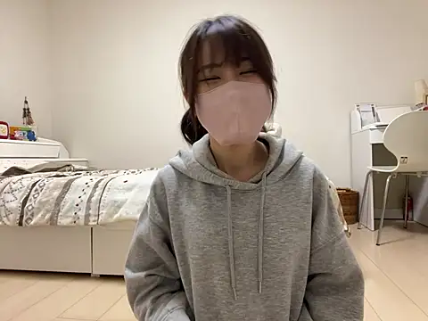 Snapshot of Sakura_Mochi38 chatting on June 25, 2026, 12:53 pm Sakura Mochi38 online show from June 25, 2026, 12:53 pm
