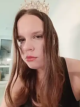 Snapshot of Sara_liss chatting on July 10, 2026, 6:43 pm Sara liss online show from July 10, 2026, 6:43 pm