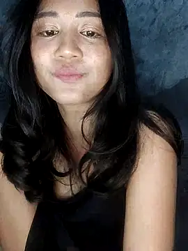 Snapshot of Rayya_4yy chatting on July 6, 2026, 1:41 pm Rayya 4yy online show from July 6, 2026, 1:41 pm