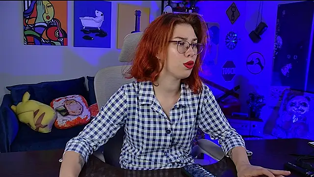 Snapshot of SeraphineDuskryn chatting on July 18, 2026, 5:06 pm SeraphineDuskryn online show from July 18, 2026, 5:06 pm