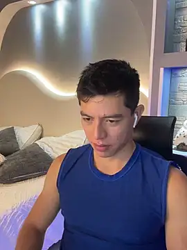 Snapshot of IanMancini chatting on June 12, 2026, 12:04 pm IanMancini online show from June 12, 2026, 12:04 pm