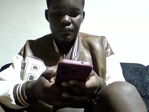 Snapshot of Sassylilmama chatting on June 11, 2026, 2:44 am Sassylilmama online show from June 11, 2026, 2:44 am