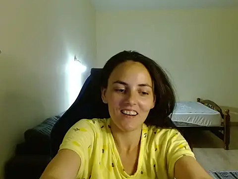 Snapshot of OliviaTheS chatting on June 15, 2026, 8:00 pm OliviaTheS online show from June 15, 2026, 8:00 pm