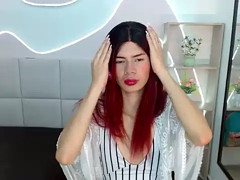 Jazmiin Rosee online show from June 20, 2026, 12:52 pm