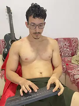 Snapshot of charlydean chatting on June 15, 2026, 3:47 pm charlydean online show from June 15, 2026, 3:47 pm