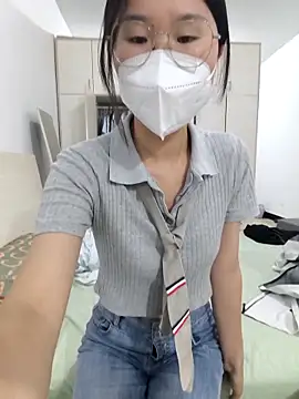 xiaomin666 online show from June 11, 2026, 6:39 pm
