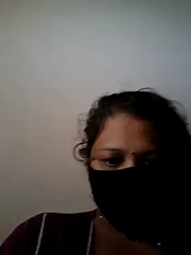 Snapshot of vandana-love chatting on July 2, 2026, 12:22 pm vandana-love online show from July 2, 2026, 12:22 pm