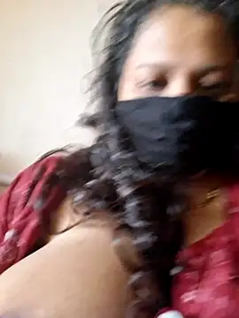 Snapshot of vandana-love chatting on July 14, 2026, 11:49 am vandana-love online show from July 14, 2026, 11:49 am