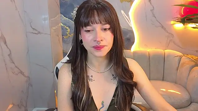 Snapshot of Lily_Tx chatting on July 5, 2026, 12:45 pm Lily Tx online show from July 5, 2026, 12:45 pm