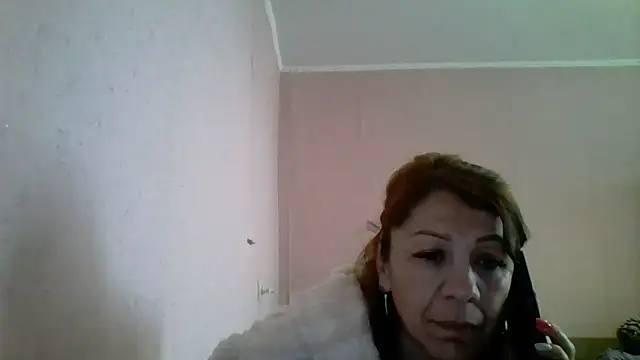 Snapshot of shyshynya chatting on June 14, 2026, 12:40 pm shyshynya online show from June 14, 2026, 12:40 pm