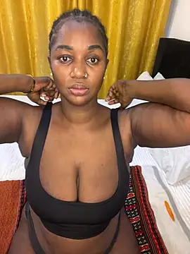 Snapshot of Honeylust26 chatting on July 15, 2026, 4:40 am Honeylust26 online show from July 15, 2026, 4:40 am