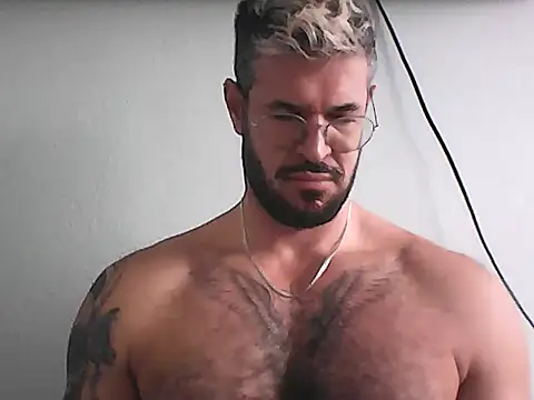 Snapshot of mrbighairychest chatting on July 20, 2026, 3:47 pm mrbighairychest online show from July 20, 2026, 3:47 pm
