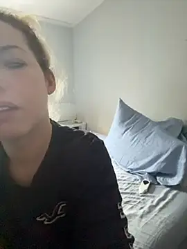 Snapshot of milfymorgan chatting on June 27, 2026, 4:34 pm milfymorgan online show from June 27, 2026, 4:34 pm