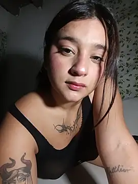 Snapshot of Mia_everlyn chatting on June 23, 2026, 4:54 am Mia everlyn online show from June 23, 2026, 4:54 am