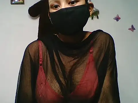 Snapshot of RADHIKA_SINGH8 chatting on June 19, 2026, 6:23 pm RADHIKA SINGH8 online show from June 19, 2026, 6:23 pm