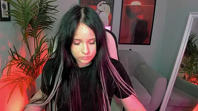 AmeliaRiviera online show from June 26, 2026, 5:56 am