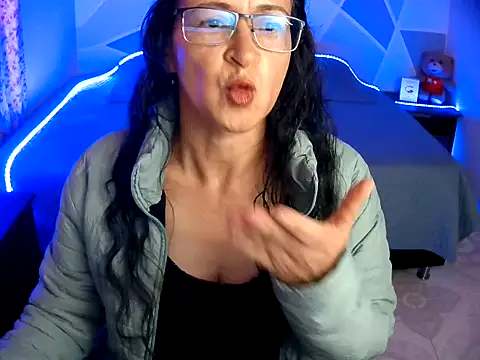 Snapshot of Ana_Flakita chatting on July 21, 2026, 9:28 pm Ana Flakita online show from July 21, 2026, 9:28 pm