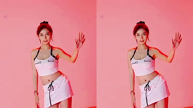 Snapshot of Bri-001 chatting on June 21, 2026, 12:41 pm Bri-001 online show from June 21, 2026, 12:41 pm