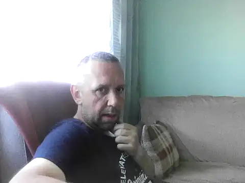 Snapshot of RafalekRozmarynowski81 chatting on July 20, 2026, 6:49 am RafalekRozmarynowski81 online show from July 20, 2026, 6:49 am