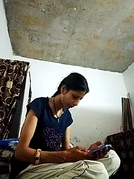 Snapshot of cutiegirlll chatting on June 25, 2026, 7:07 pm cutiegirlll online show from June 25, 2026, 7:07 pm