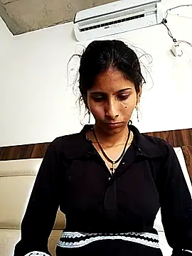 Snapshot of cutiegirlll chatting on July 2, 2026, 4:07 am cutiegirlll online show from July 2, 2026, 4:07 am