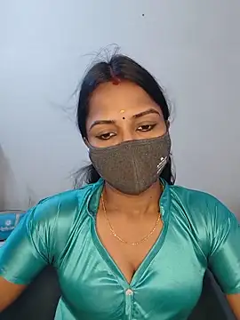 Snapshot of YALINITWO7_TAMIL chatting on June 27, 2026, 9:58 am YALINITWO7 TAMIL online show from June 27, 2026, 9:58 am