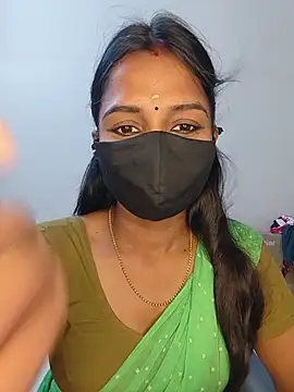 Snapshot of YALINITWO7_TAMIL chatting on July 16, 2026, 7:09 pm YALINITWO7 TAMIL online show from July 16, 2026, 7:09 pm