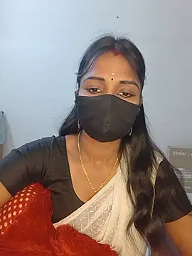 Snapshot of YALINITWO7_TAMIL chatting on July 21, 2026, 1:57 pm YALINITWO7 TAMIL online show from July 21, 2026, 1:57 pm