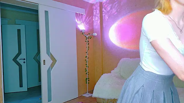 SweeetMia online show from June 25, 2026, 3:06 am