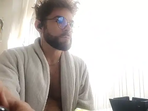 Snapshot of EnricoNetto chatting on June 27, 2026, 11:15 am EnricoNetto online show from June 27, 2026, 11:15 am