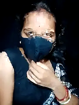 nisarani54321 online show from June 20, 2026, 11:13 am