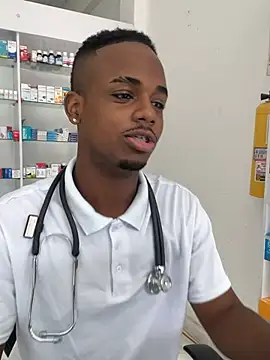 Snapshot of dereck_jay- chatting on August 1, 2026, 1:32 pm dereck jay- online show from August 1, 2026, 1:32 pm