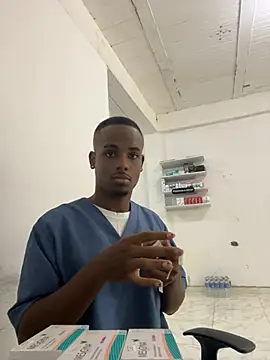 Snapshot of dereck_jay- chatting on August 6, 2026, 10:33 pm dereck jay- online show from August 6, 2026, 10:33 pm