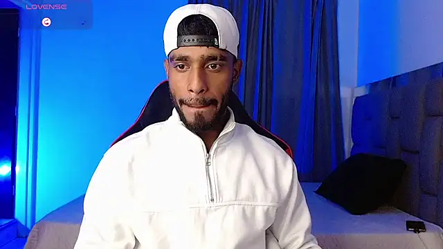 Snapshot of Damiano_walker chatting on June 30, 2026, 4:24 am Damiano walker online show from June 30, 2026, 4:24 am