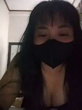 Snapshot of Lyh_sexy chatting on July 24, 2026, 4:05 pm Lyh sexy online show from July 24, 2026, 4:05 pm